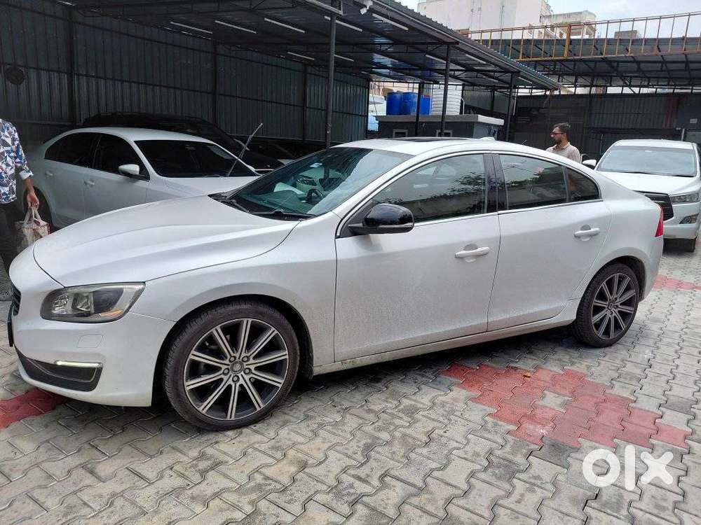 Volvo S60 D5 Inscription, 2016, Diesel