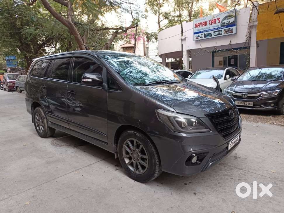 Toyota Innova 2.5 Z Diesel 7 Seater, 2015, Diesel