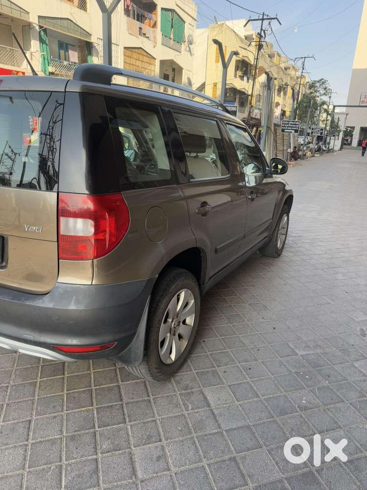 Skoda Yeti 2.0 Ambiente Tdi Cr 4x4, 2012, Diesel