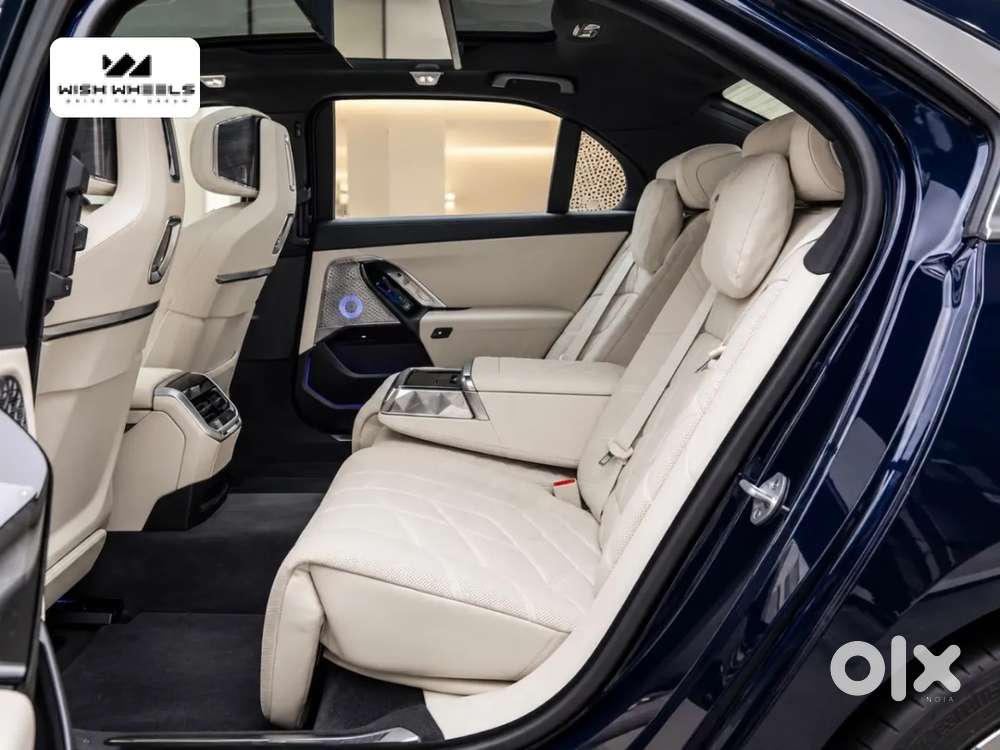 Bmw I7, 2025, Electric