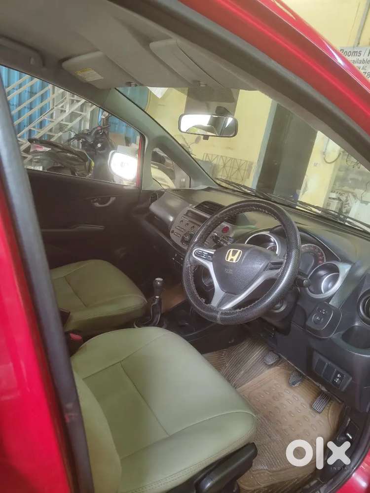 Honda Jazz 2011 Top Model