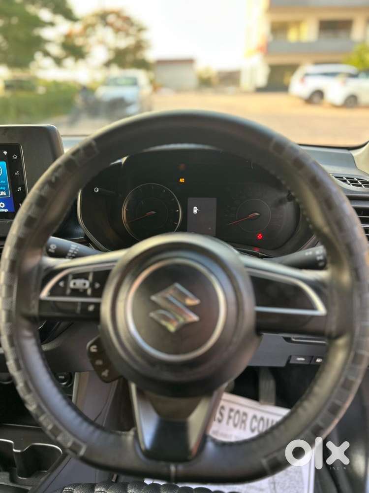 Maruti Suzuki Swift Vxi Ags, 2025, Petrol