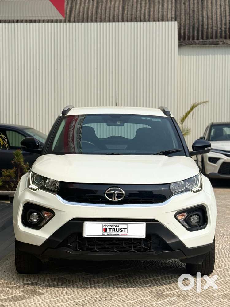 Tata Nexon 1.5 Revotorq Xm (s), 2022, Diesel