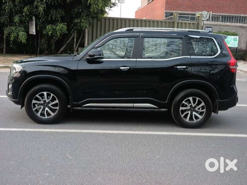 Mahindra Scorpio N Z8 Diesel At 4wd 7 Str, 2023, Diesel