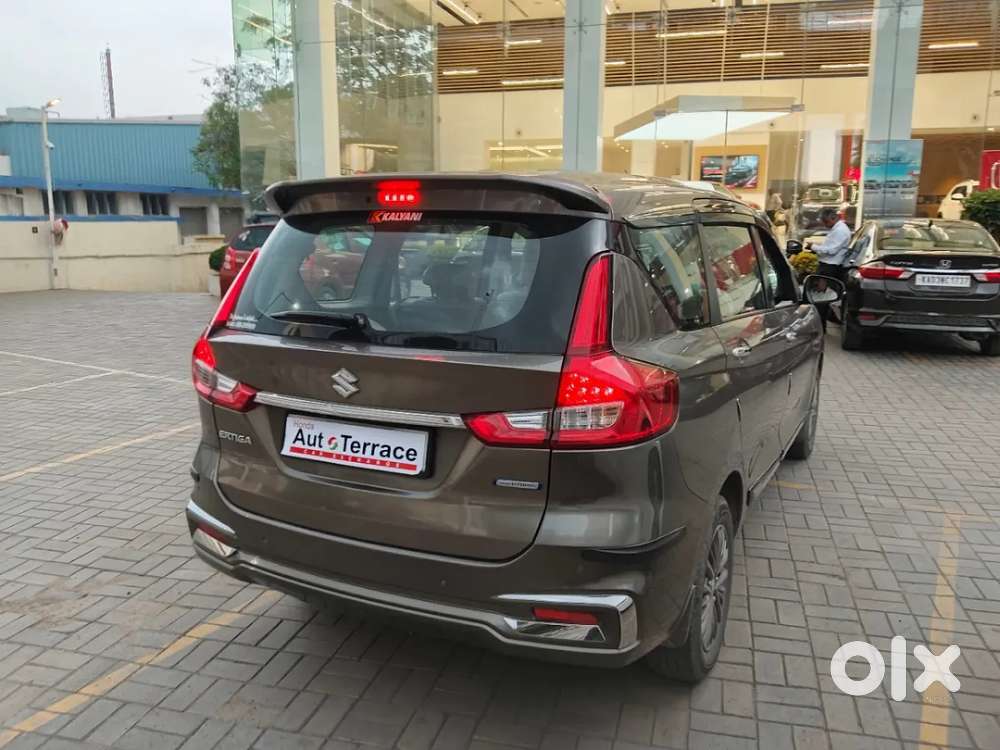 Maruti Suzuki Ertiga Zxi At, 2021, Petrol