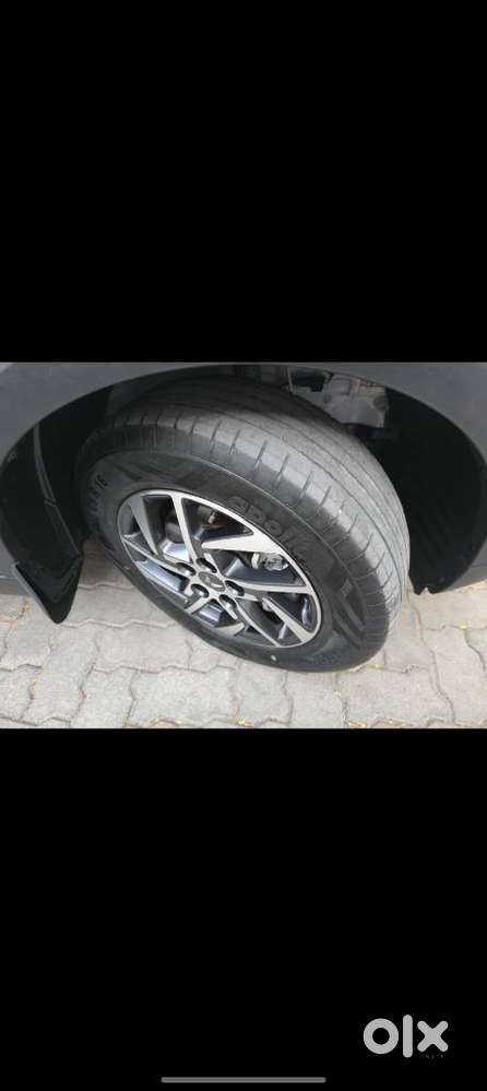 Mahindra Xuv300 W8 Option, 2023, Petrol