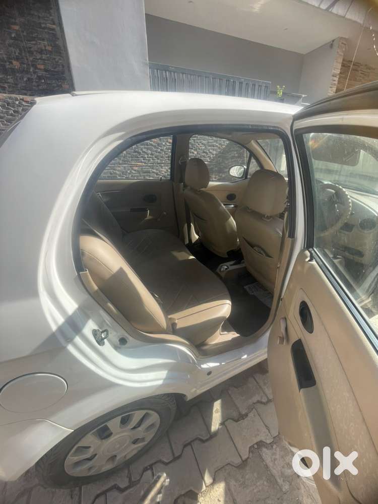 Chevrolet Spark Petrol 135000 Km Driven