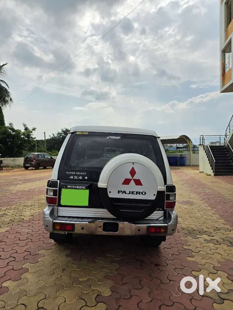 Mitsubishi Pajero Sfx 4x4 2010