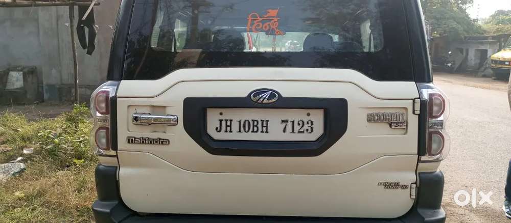 Mahindra Scorpio S2 2017