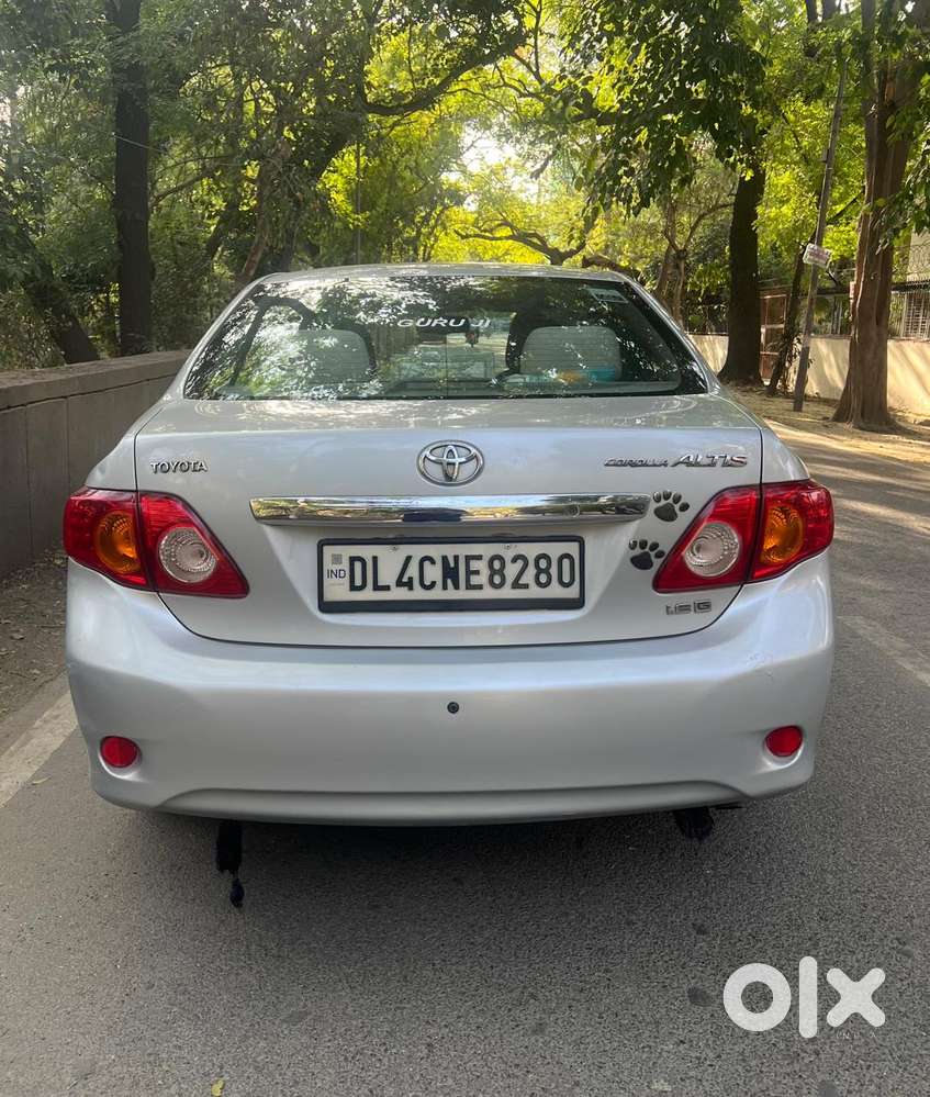 Toyota Corolla Altis 1.8 J, 2011, Petrol