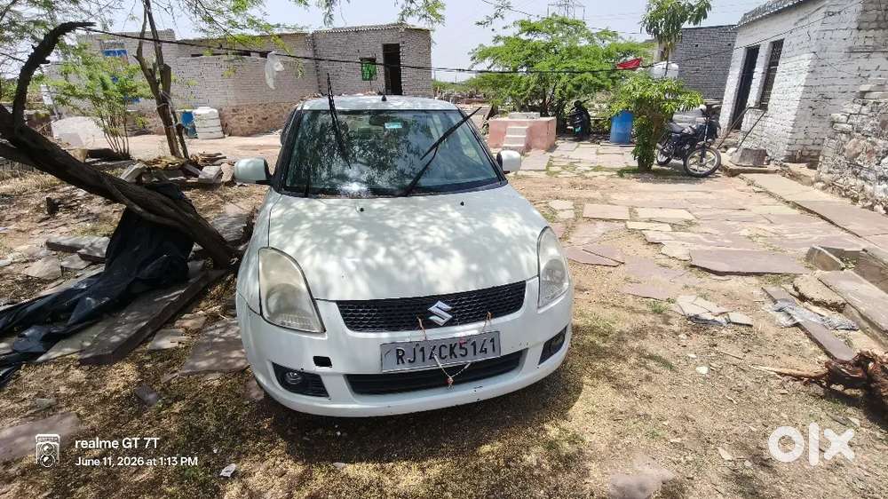 Maruti Suzuki Swift Dzire 2010