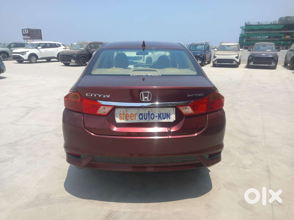 Honda City I-vtec V, 2018, Petrol