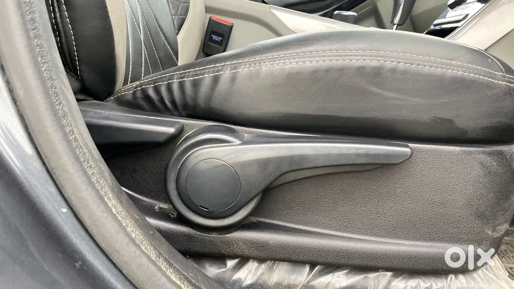 Tata Nexon 1.2 Revotron Xza Plus, 2019, Petrol