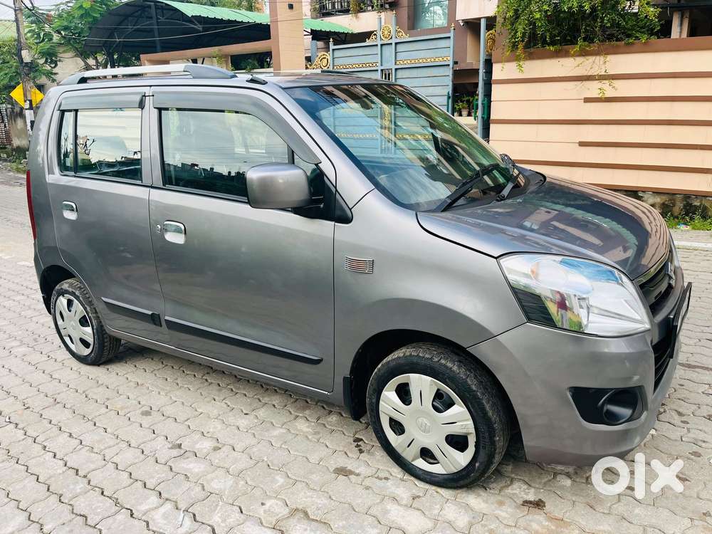 Maruti Suzuki Wagon R Vxi Amt, 2017, Petrol