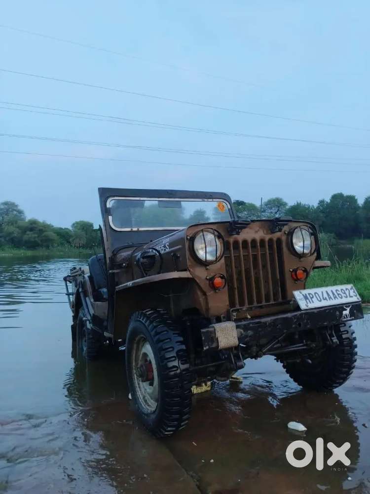 Mahindra Jeep Classic 4×4