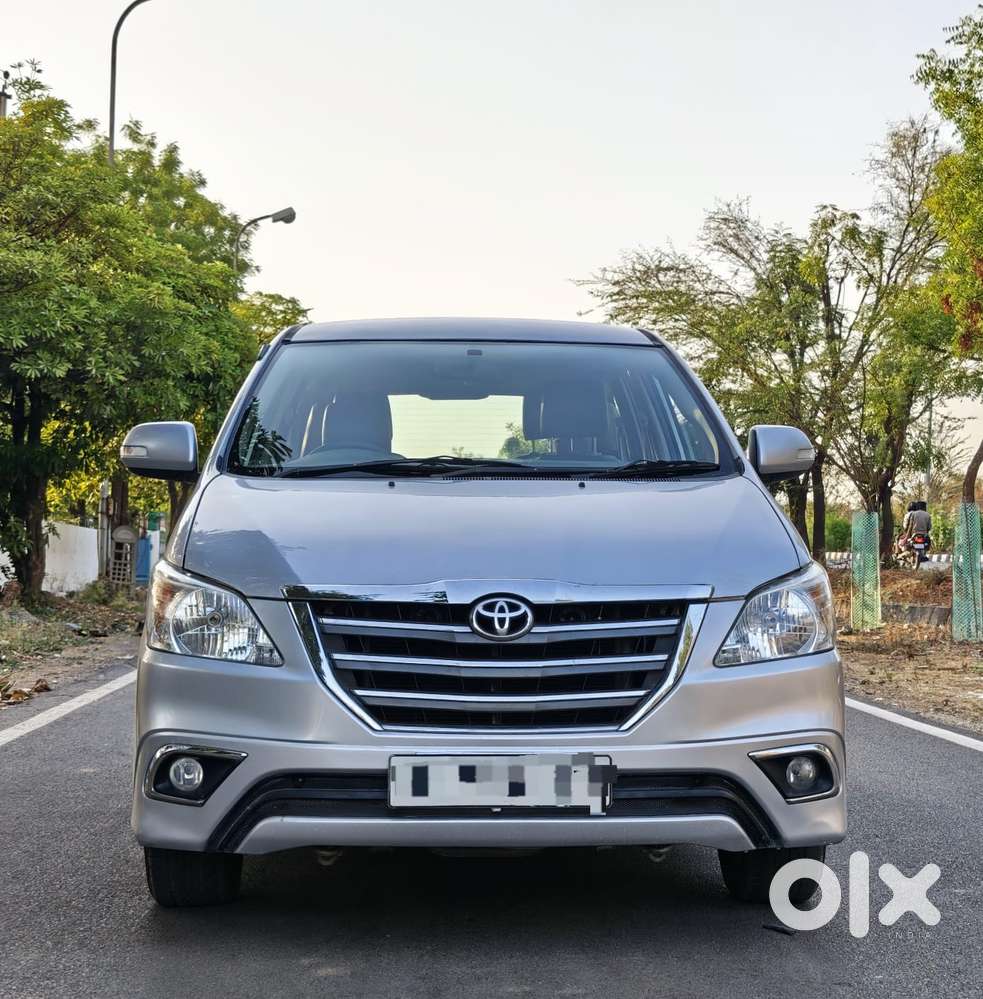 Toyota Innova 2.5 Z Diesel 7 Seater Bs Iv, 2014, Diesel