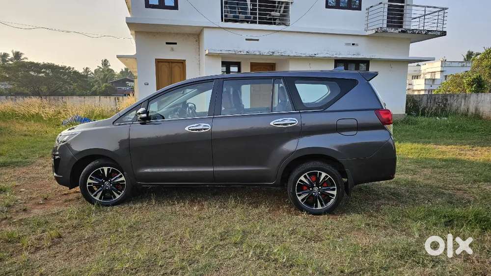 Toyota Innova Crysta 2.8 Z Automatic
