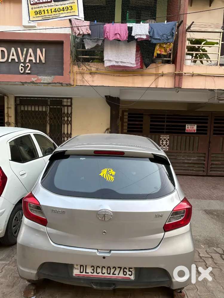 Without Any Single Dent New Car