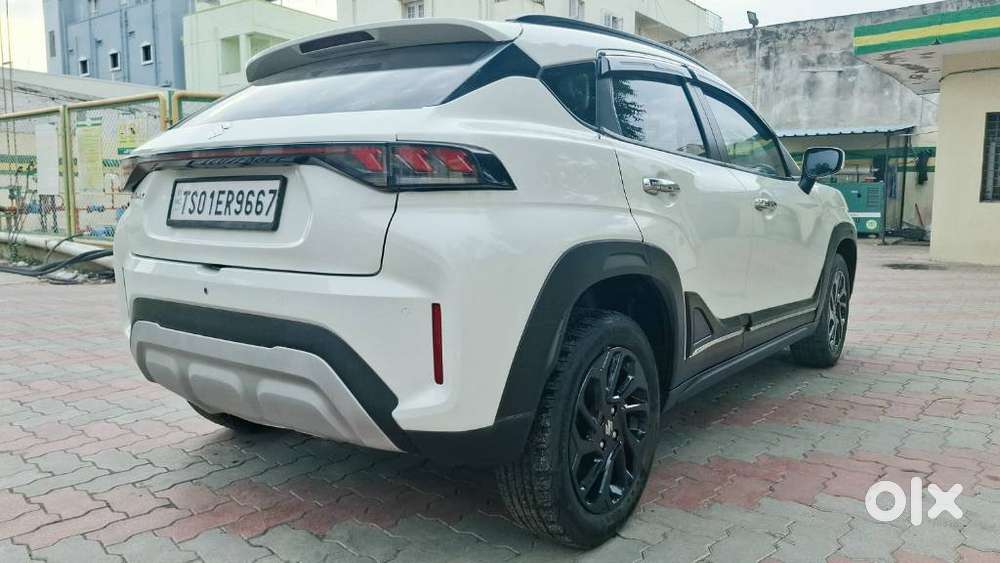 Maruti Suzuki Fronx Delta Plus 1.2l Mt, 2024, Petrol