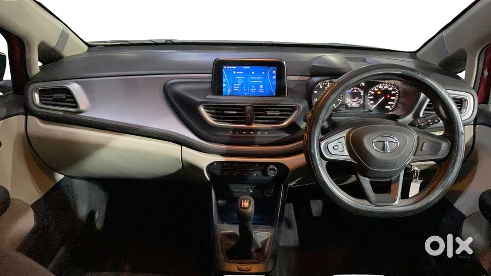 Tata Altroz Xm Plus Petrol, 2023, Petrol
