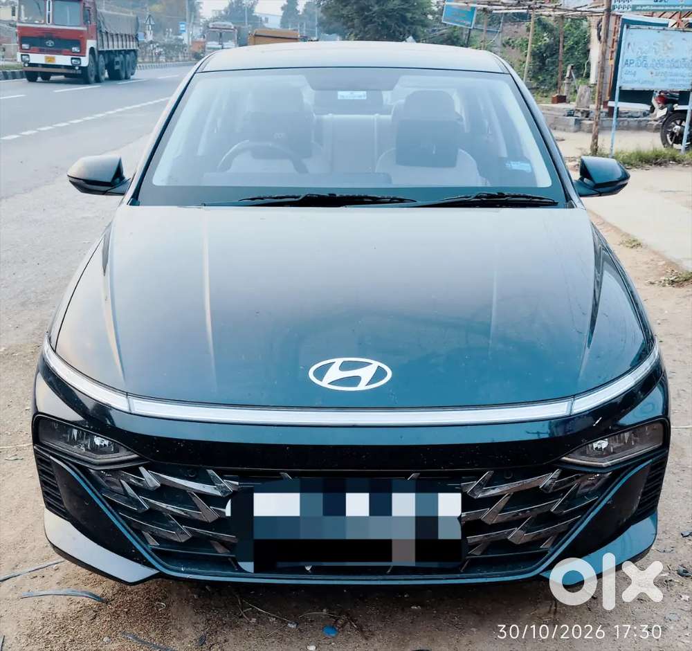 Hyundai Verna Sx Petrol Manual 2025