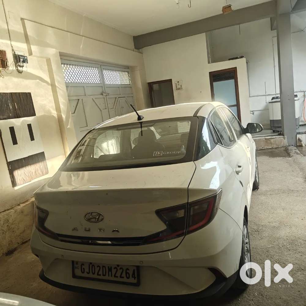 Hyundai Aura 2021 Cng & Hybrids Well Maintained