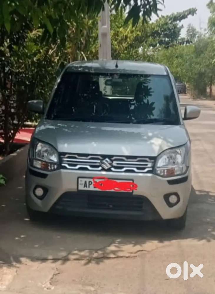 Maruti Suzuki Silky Silver  Color Wagon R Vxi