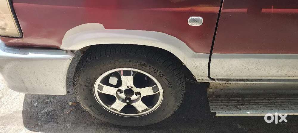 Toyota Qualis Rs 2003 Variant