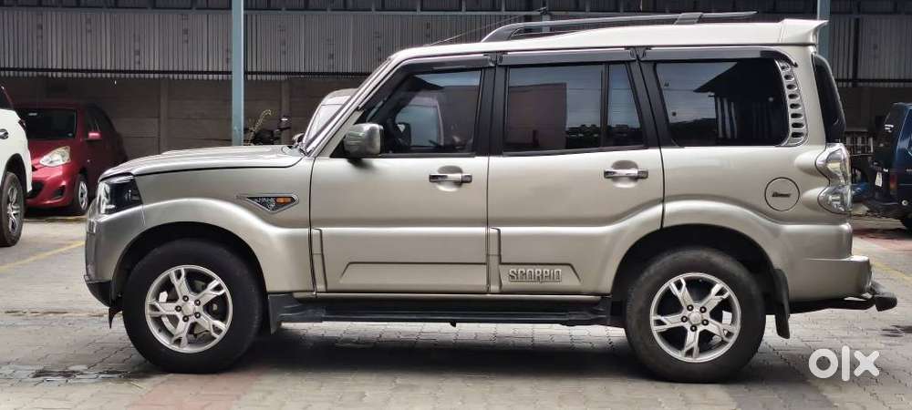 Mahindra Scorpio, 2014, Diesel
