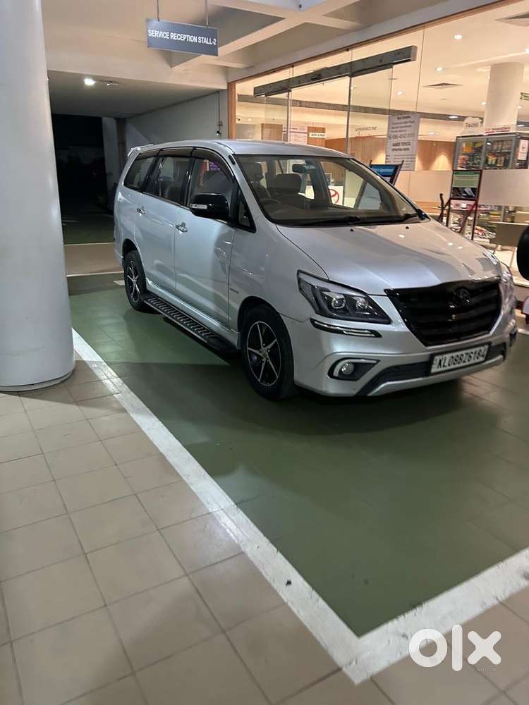 Toyota Innova Diesel 2012