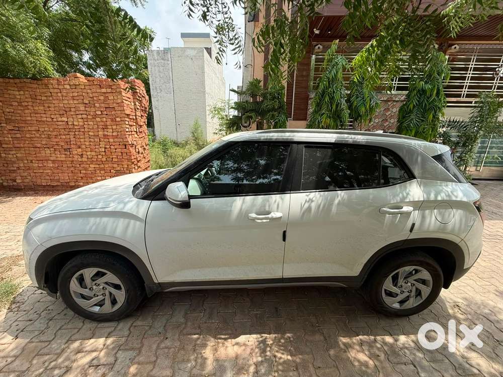 2022 Hyundai Creta Ex Petrol  White  All Original Paint