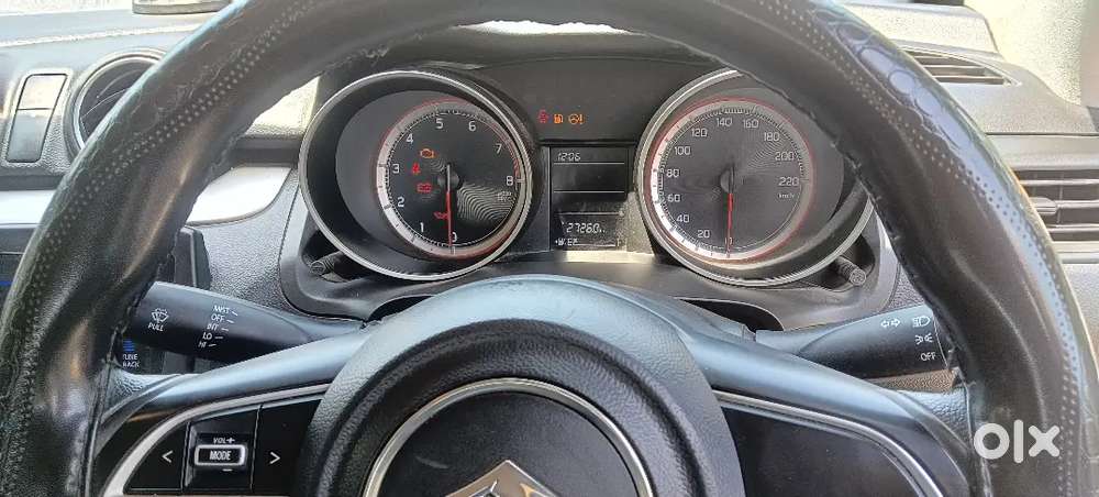 Maruti Suzuki New-gen Swift 2023 Petrol 27,000 Km Driven