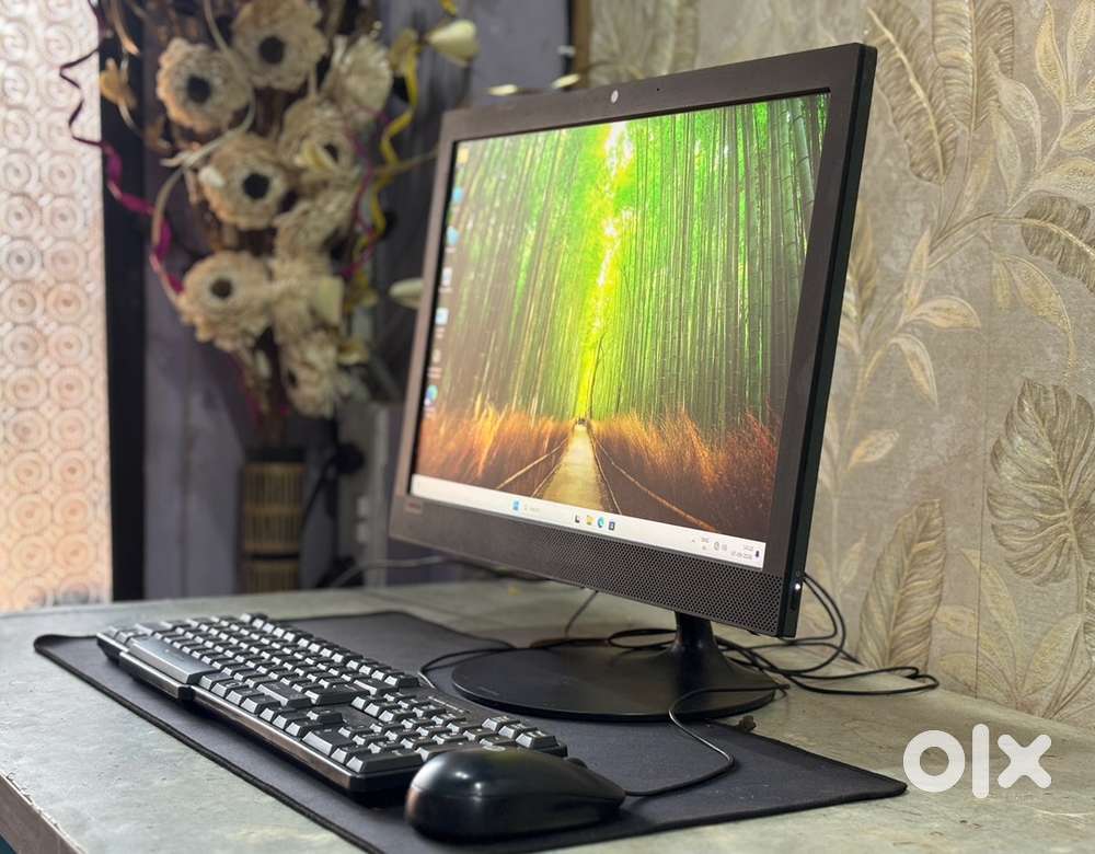 ️ LENOVO IDEACENTRE AIO 330-20IGM