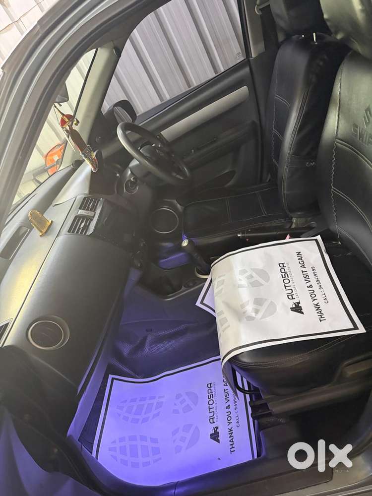 Maruti Suzuki Swift Vxi + Manual, 2006, Petrol