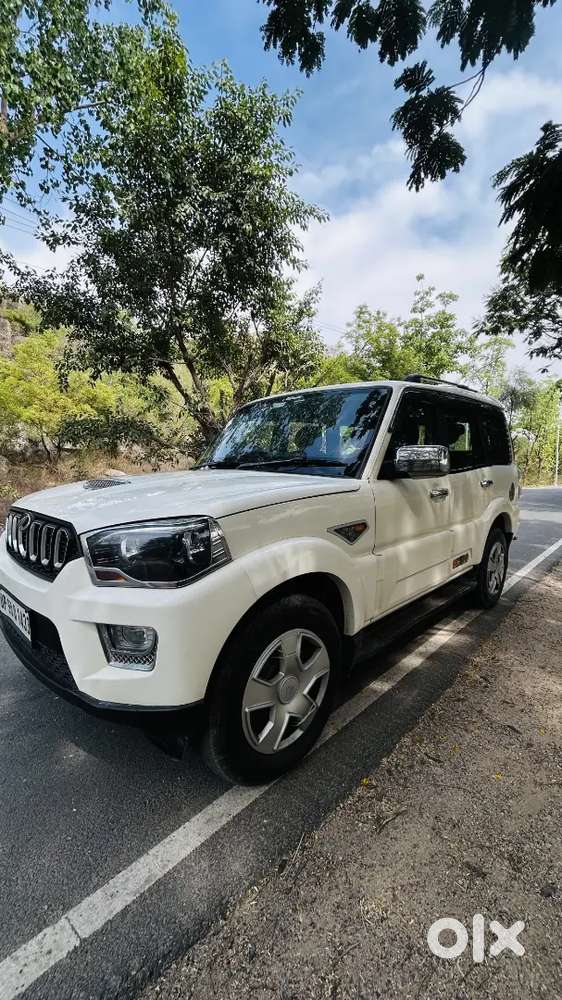 Mahindra Scorpio 2017 Diesel 100000 Km Driven