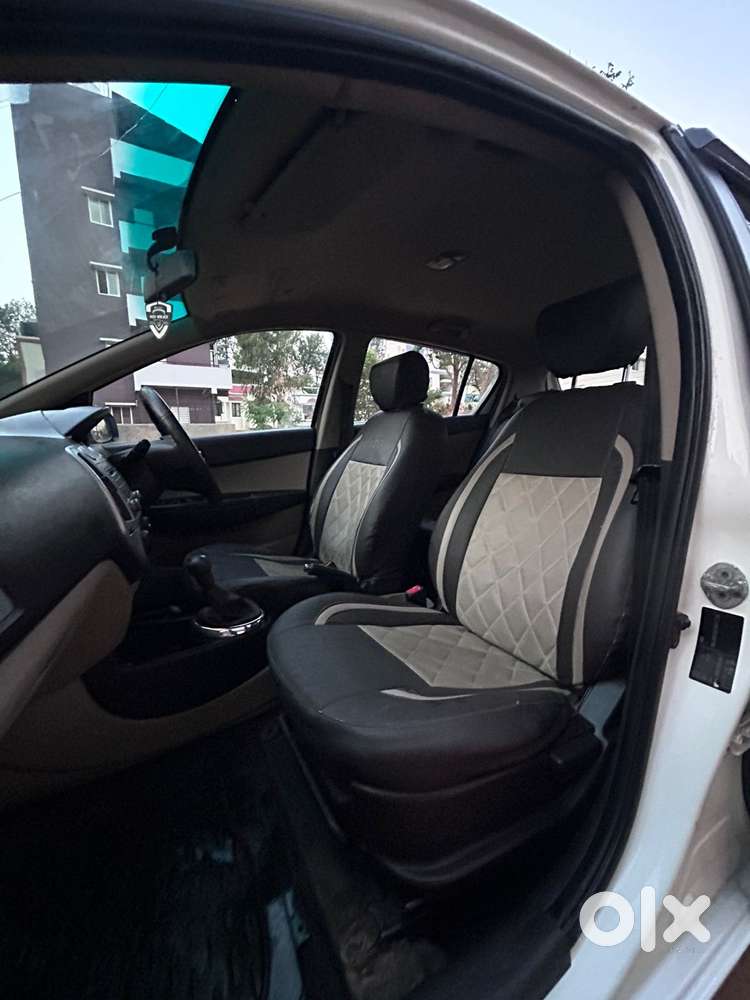 Hyundai I20 2010-2012 1.2 Sportz Option, 2012, Petrol