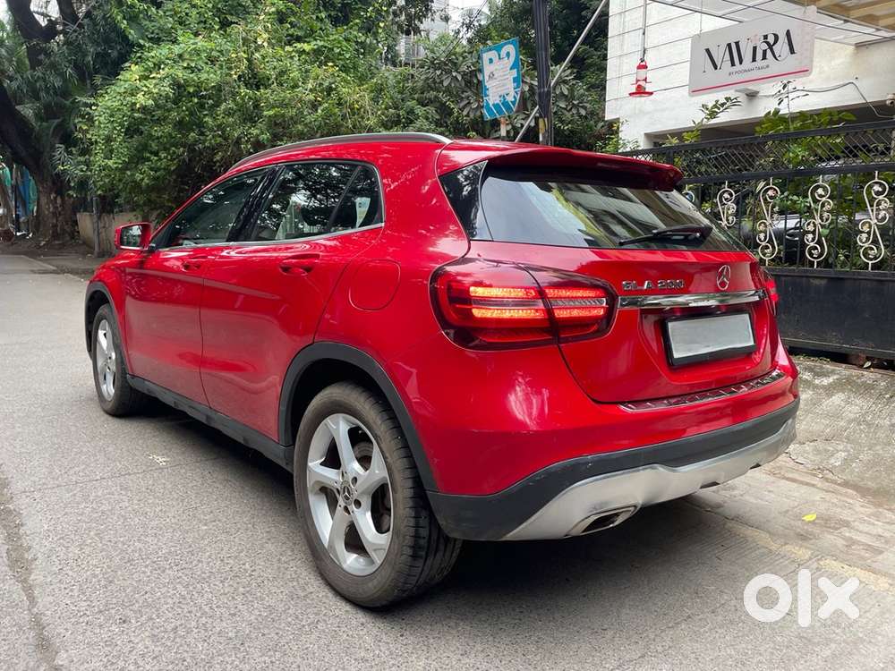 Mercedes Benz Gla 200 Petrol . 2017 Manufactured. Second Owner.