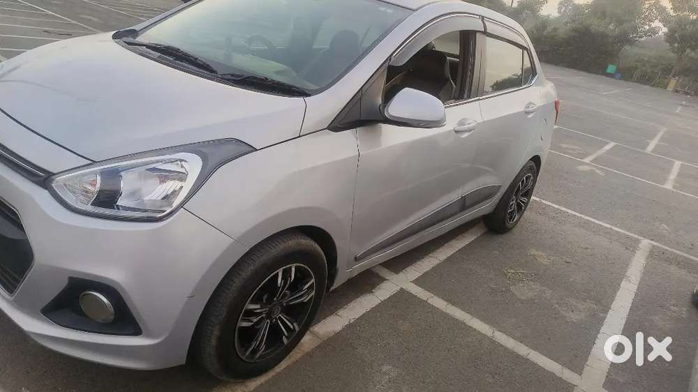 Hyundai Xcent 2015 Diesel Well Maintained
