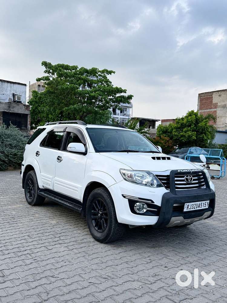 Toyota Fortuner 3.0 4x4 Manual, 2015, Diesel