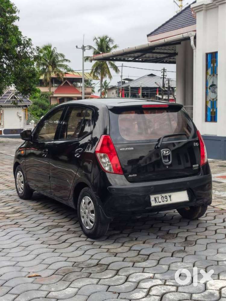 Hyundai I10 Asta 1.2 At With Sunroof, 2010, Petrol
