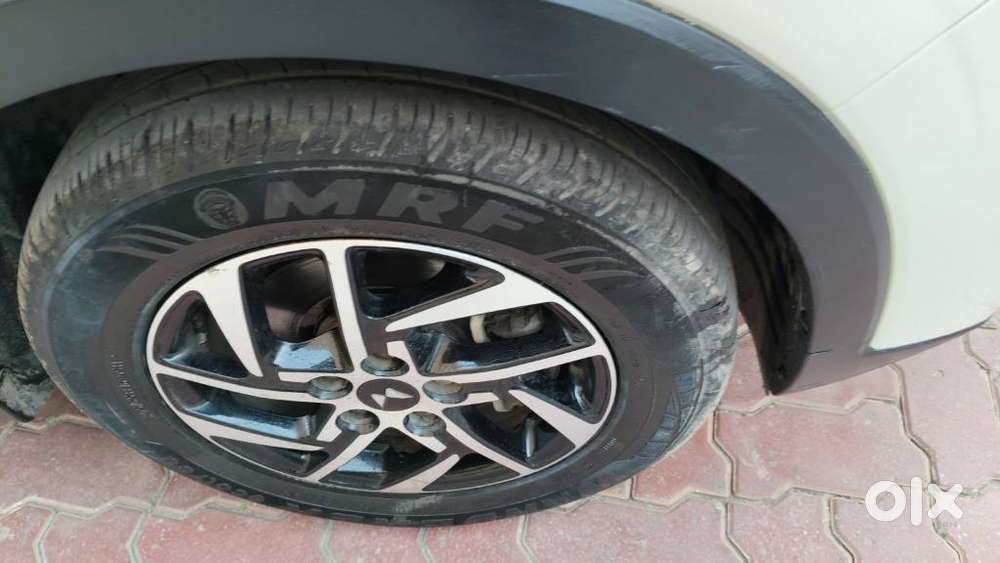 Mahindra Xuv300 W8 Option, 2022, Petrol