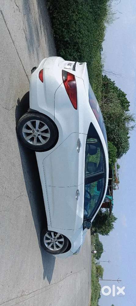 2013 Hyundai Verna Diesel Sx 1.6 Top Model And Well Maintain Condition