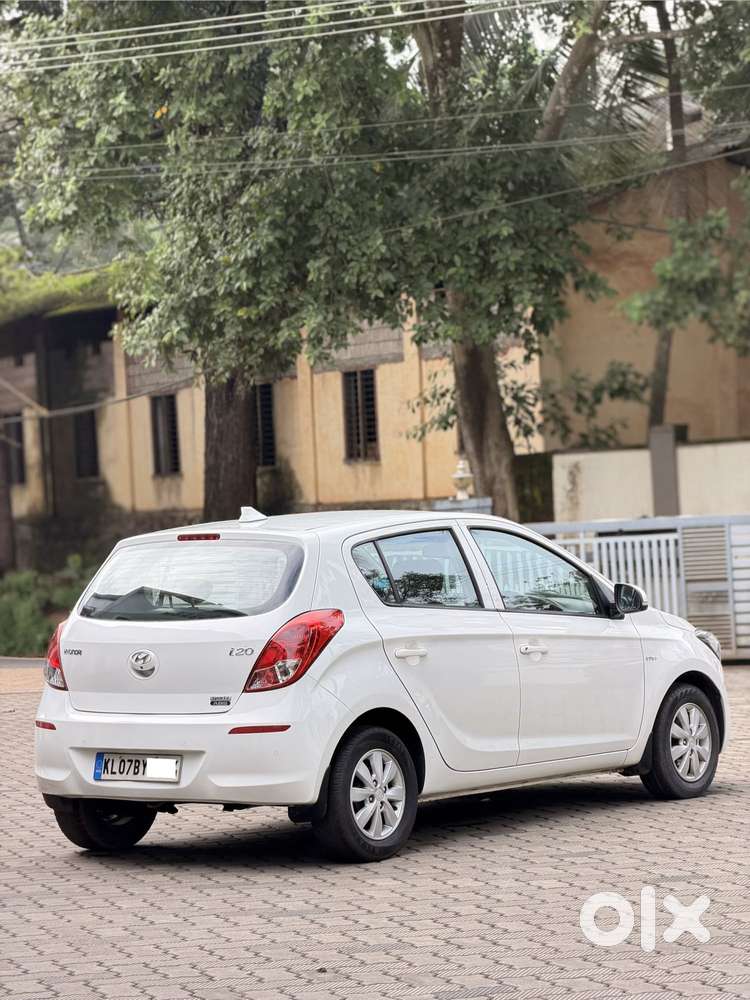 Hyundai I20 Petrol Spotz, 2013, Petrol