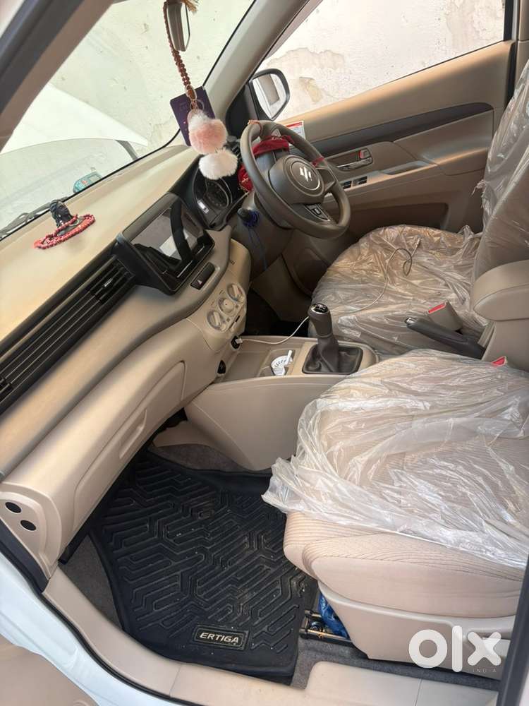 Ertiga 1.5 Vxi 2026