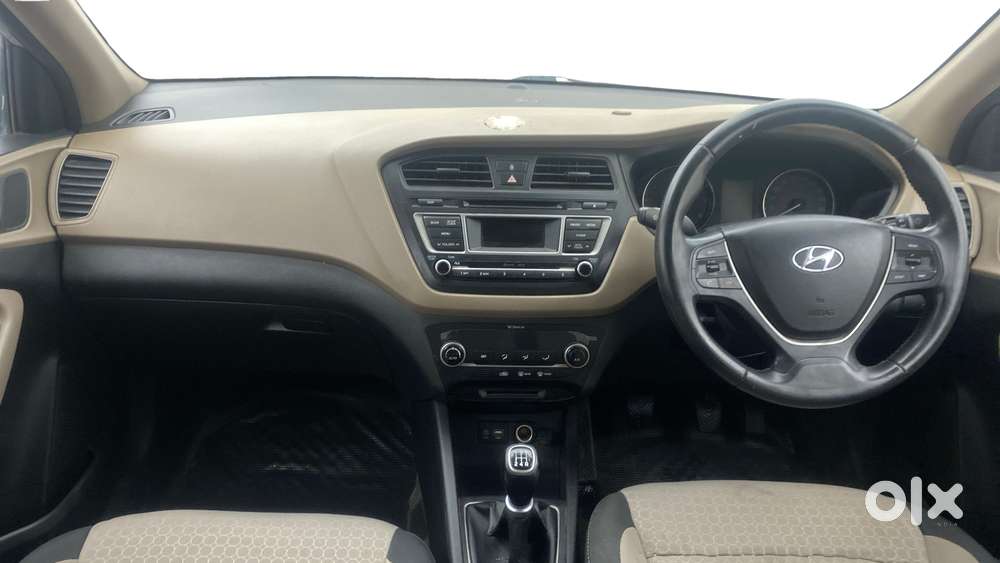 Hyundai Elite I20 Sportz (o) 1.2, 2015, Petrol