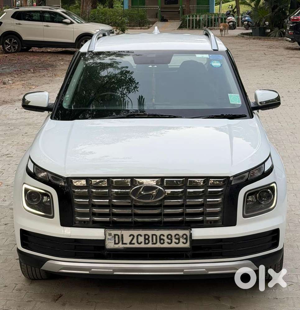 Hyundai Venue 1.2 S (o), 2022, Petrol