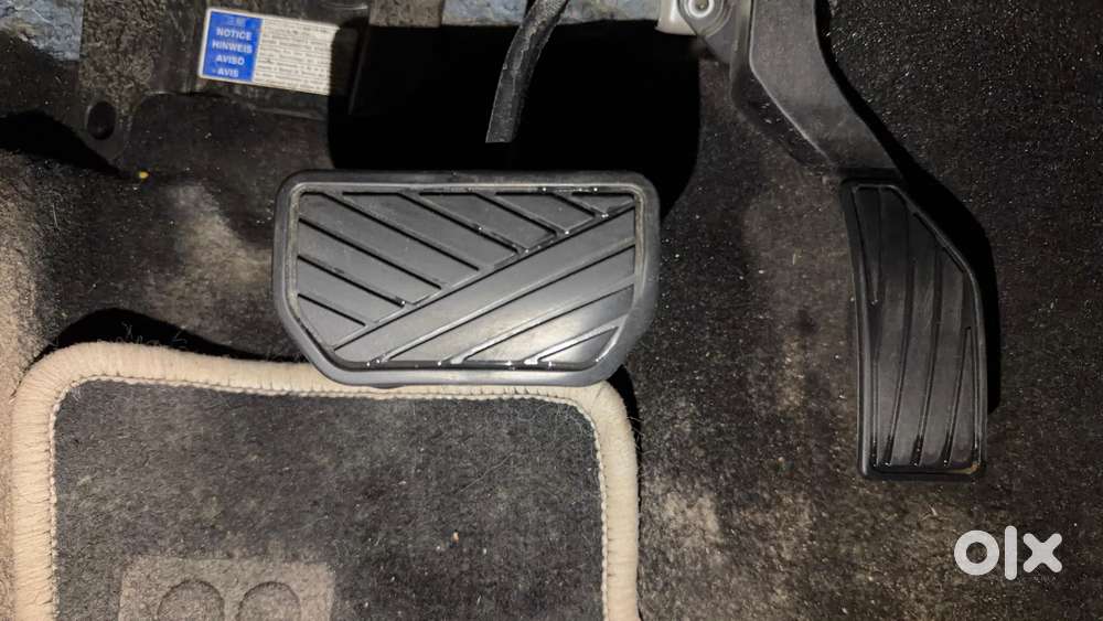 Maruti Suzuki Vitara Brezza 1.5 Zxi Plus At, 2021, Petrol