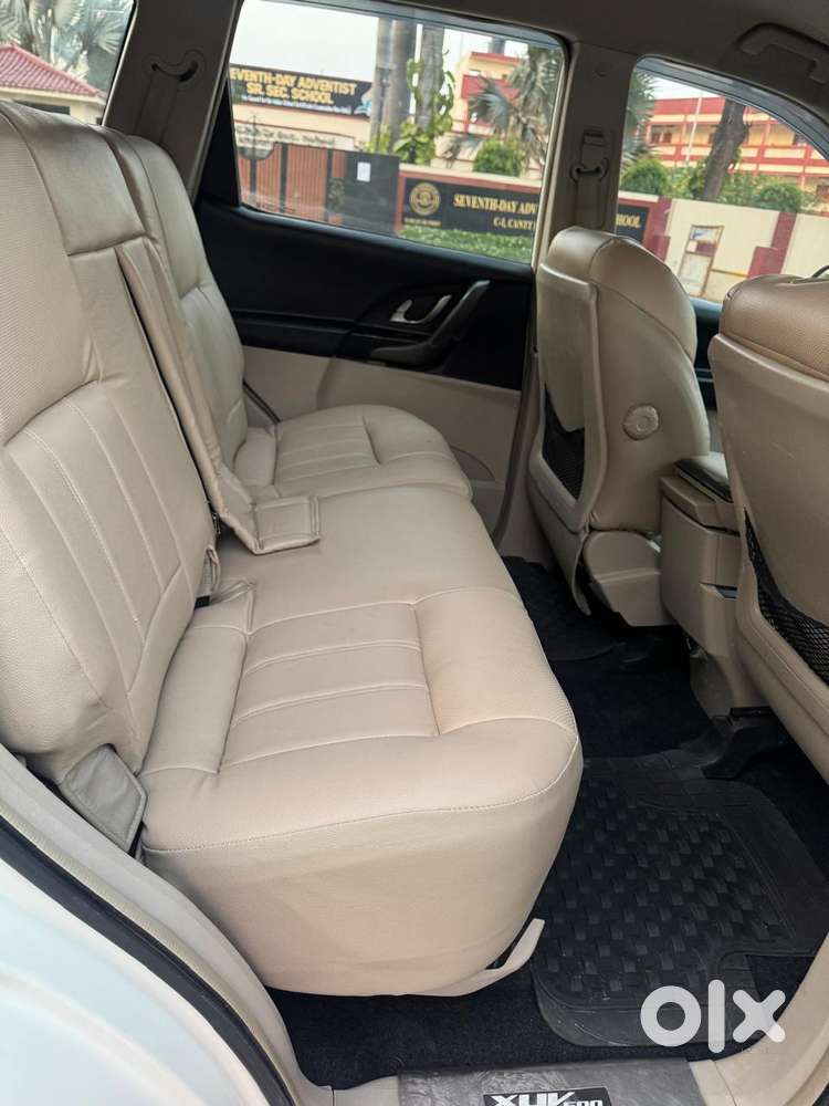 Mahindra Xuv500 2011-2015 W8 2wd, 2015, Diesel