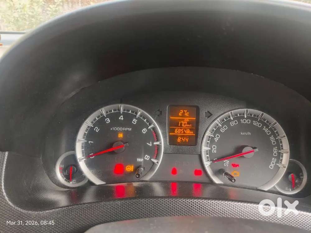 Maruti Suzuki Swift 2018 Petrol Well Maintained