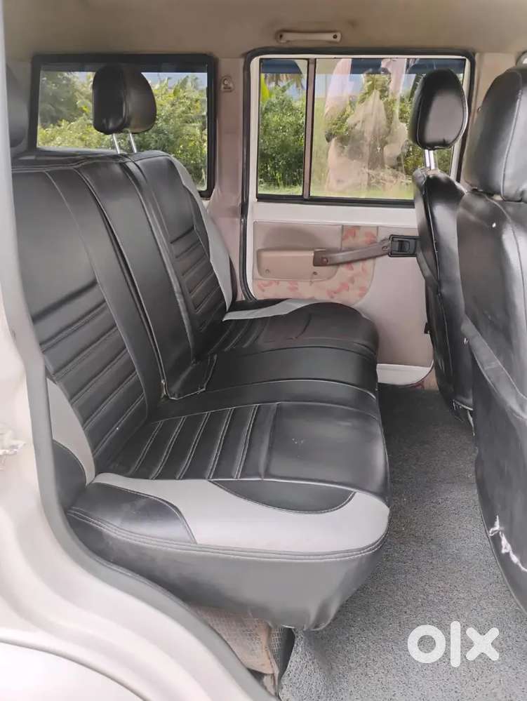 Mahindra Bolero Neo 2007